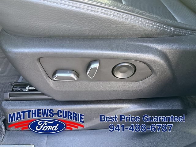 Used 2022 GMC Yukon Denali AWD/4WD image 10