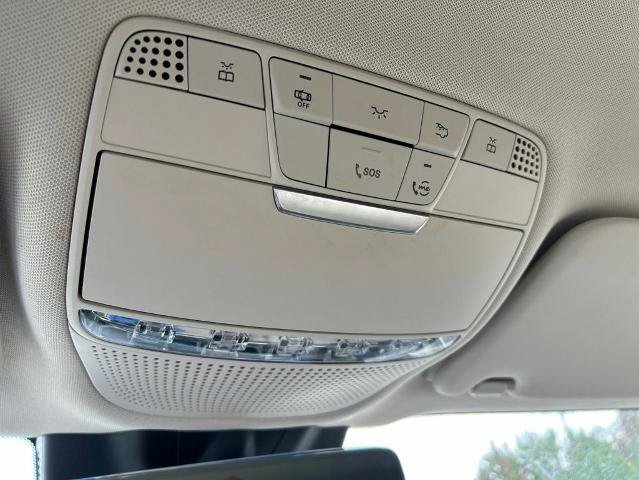 Used 2022 Mercedes-Benz GLC 300 image 35
