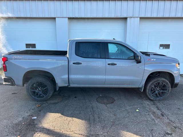 Used 2024 Chevrolet Silverado 1500 LT Trail Boss w/ Convenience Package II AWD/4WD image 6