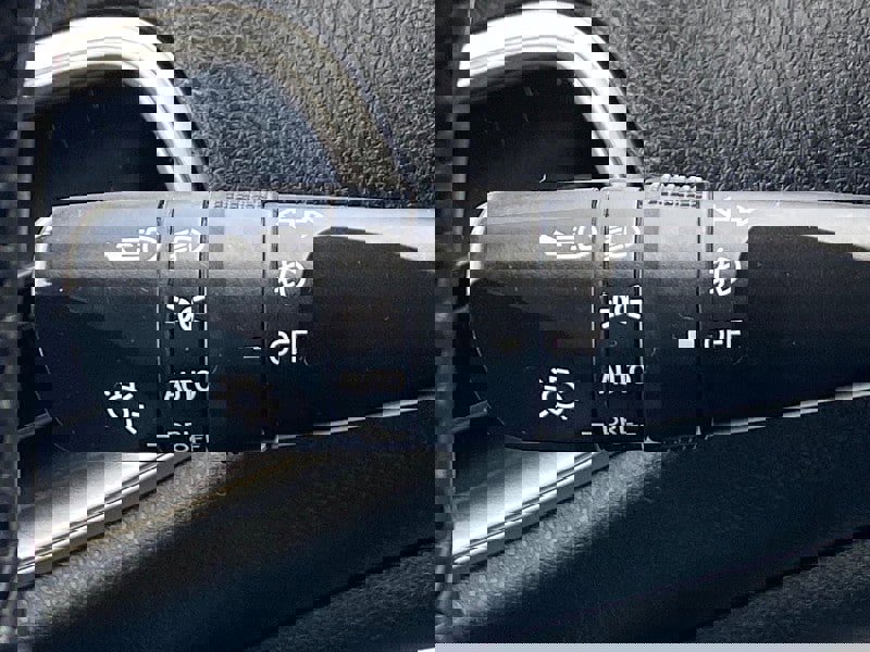 Used 2022 Toyota Prius Prime Limited image 49