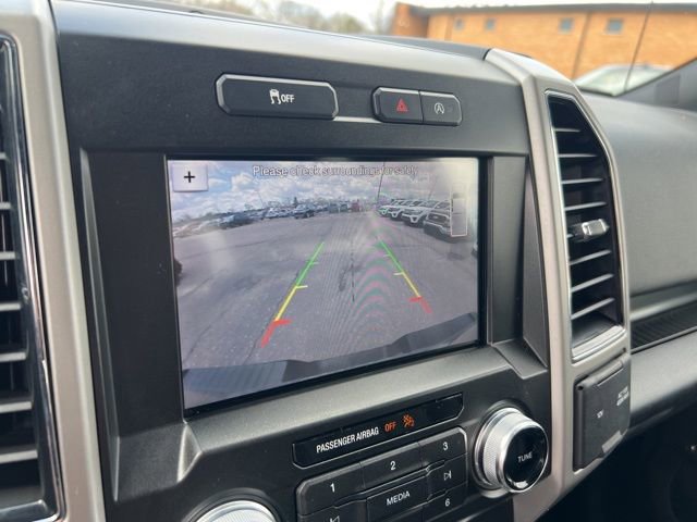 Certified 2019 Ford F150 Lariat w/ Equipment Group 502A Luxury AWD/4WD image 15