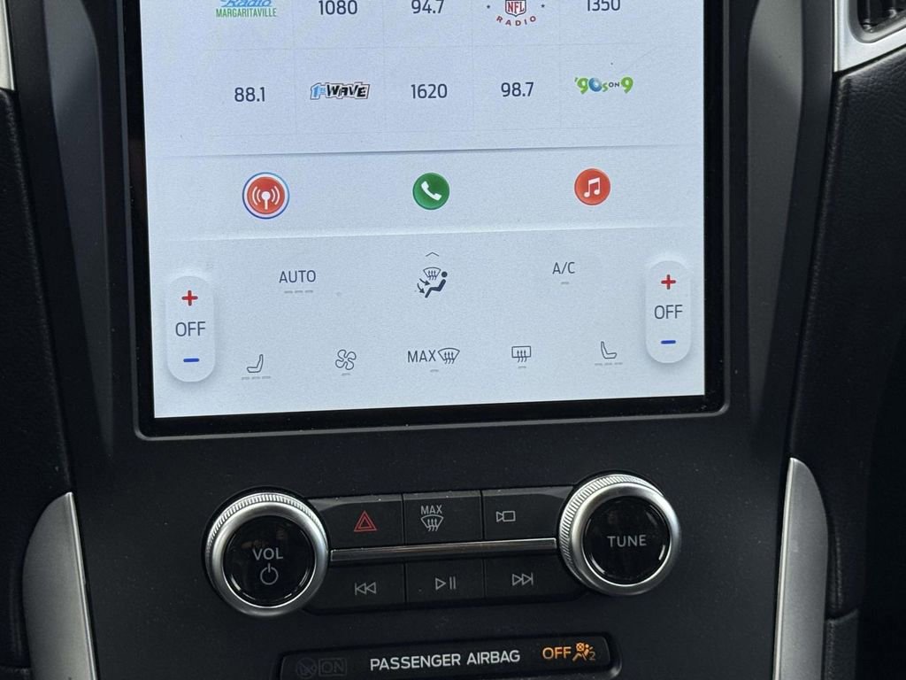 Certified 2024 Ford Edge ST-Line AWD/4WD image 10