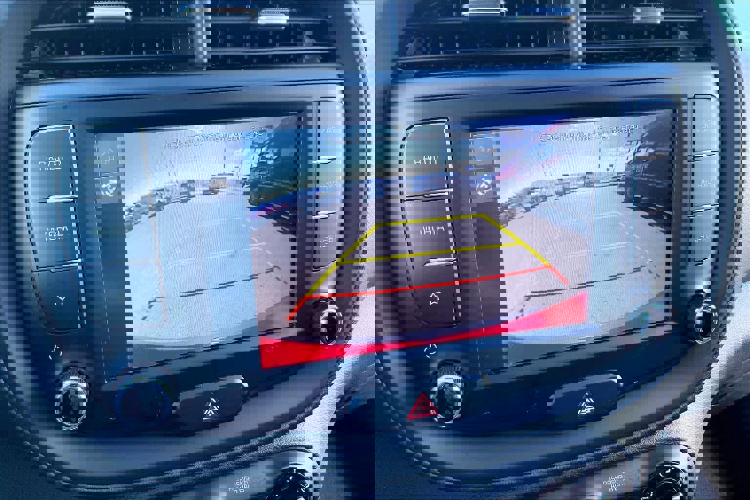 Used 2023 Kia Soul LX image 26