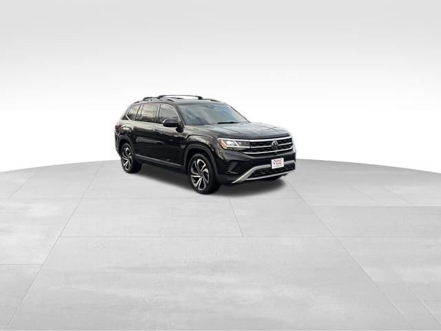 Used 2021 Volkswagen Atlas SEL Premium image 6