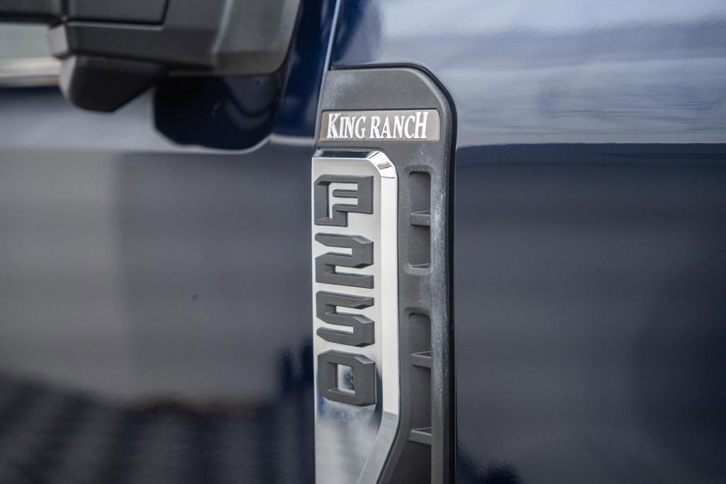 Certified 2025 Ford F250 King Ranch AWD/4WD image 16