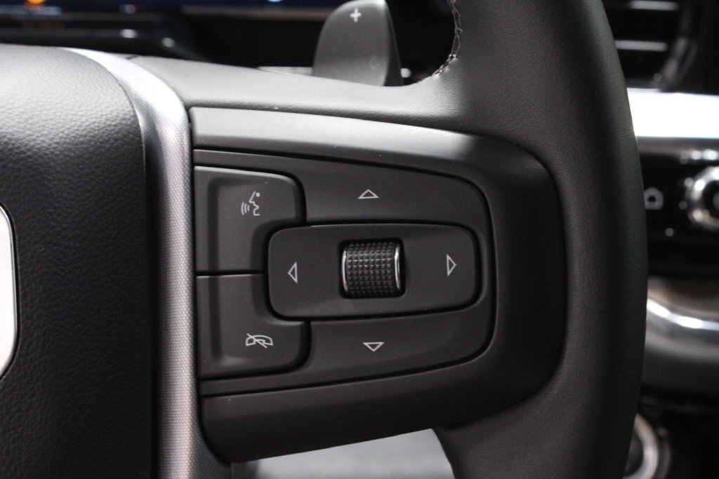 Used 2023 GMC Sierra 1500 SLT w/ SLT Convenience Package RWD image 33