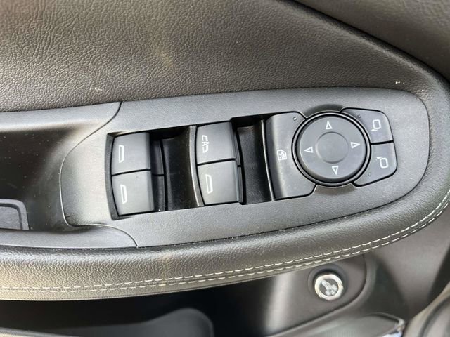 Used 2022 Buick Encore GX Essence FWD image 11