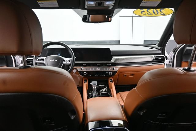Used 2025 Kia Telluride EX X-Line AWD/4WD image 17