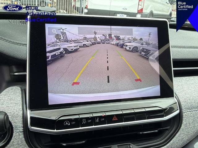 Used 2024 Jeep Compass Latitude AWD/4WD image 29