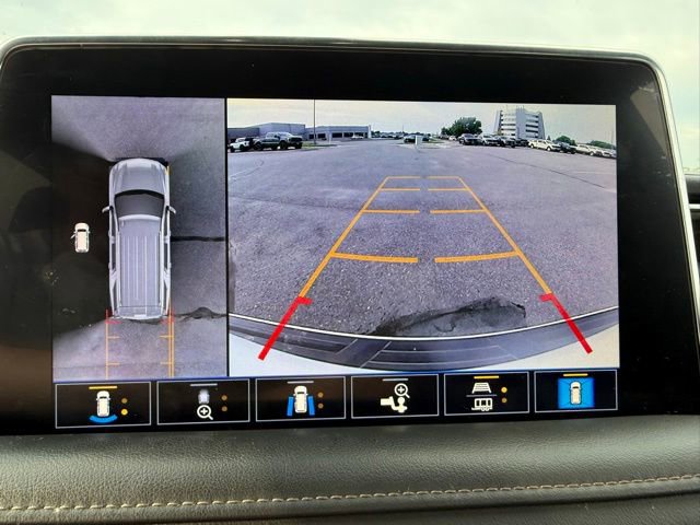 Used 2021 Chevrolet Tahoe High Country AWD/4WD image 3