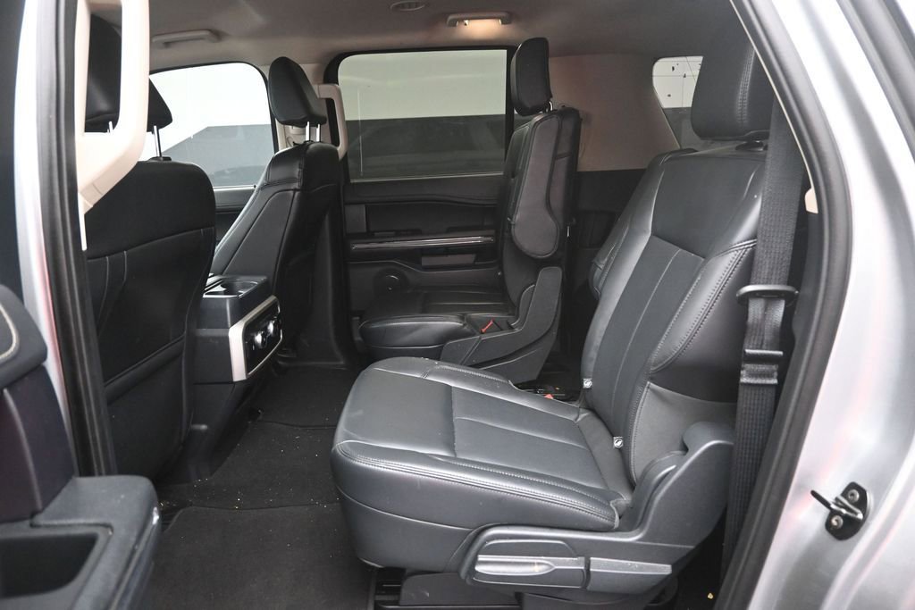 Certified 2024 Ford Expedition Max XLT RWD image 26