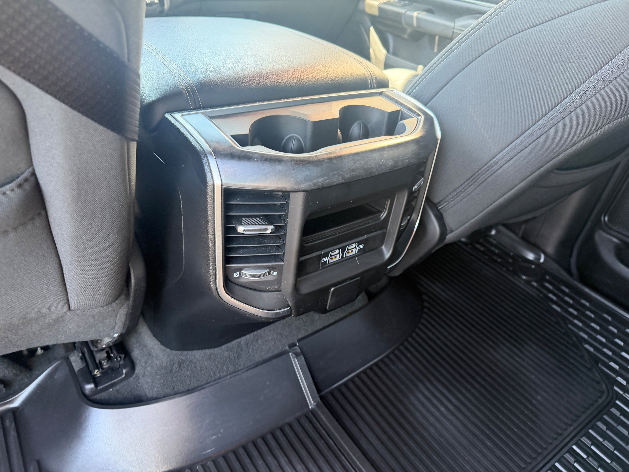 Used 2024 RAM 1500 Big Horn AWD/4WD image 20