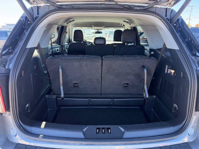 Certified 2023 Ford Explorer XLT w/ Equipment Group 202A AWD/4WD image 21