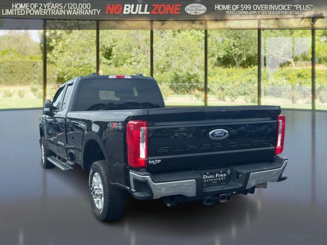 Certified 2023 Ford F250 XLT AWD/4WD image 3