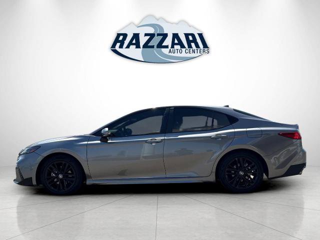 Used 2025 Toyota Camry SE FWD image 6