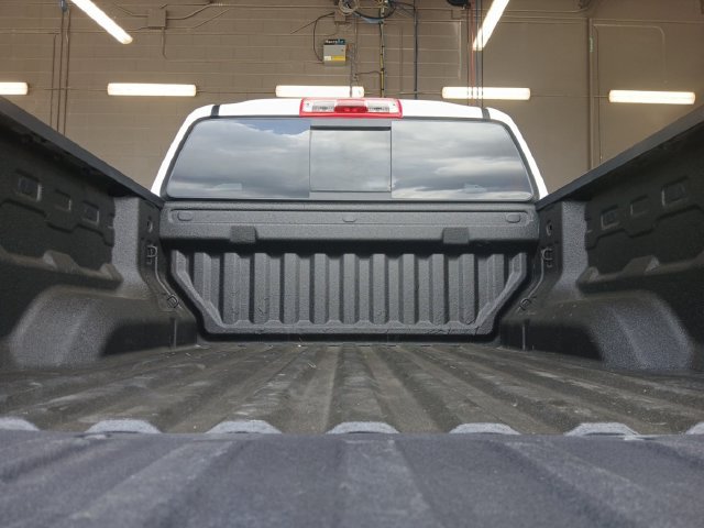 Used 2026 Chevrolet Colorado W/T w/ WT Custom Package RWD image 6