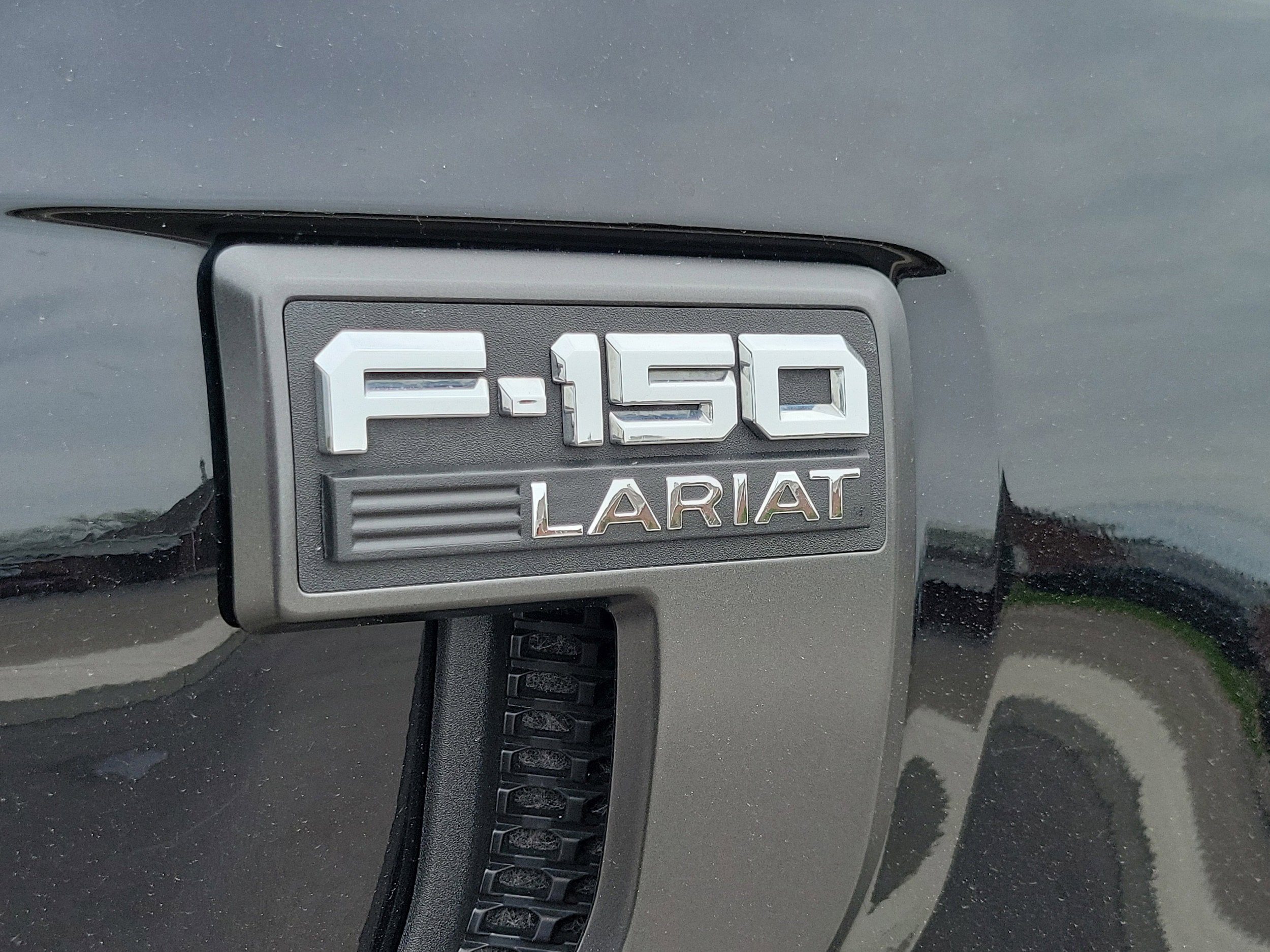Certified 2023 Ford F150 Lariat w/ Equipment Group 502A High AWD/4WD image 6
