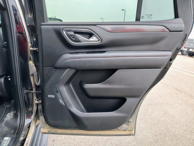 Used 2022 Chevrolet Tahoe RST w/ Sport Performance Package AWD/4WD image 16