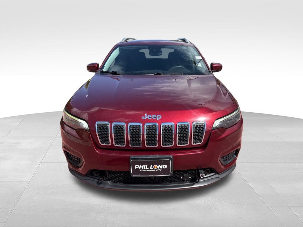 Used 2021 Jeep Cherokee Latitude FWD image 2
