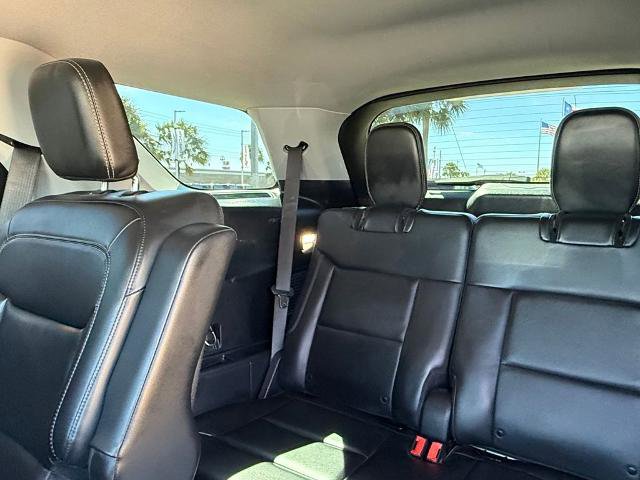 Certified 2022 Ford Explorer XLT w/ Equipment Group 202A image 23