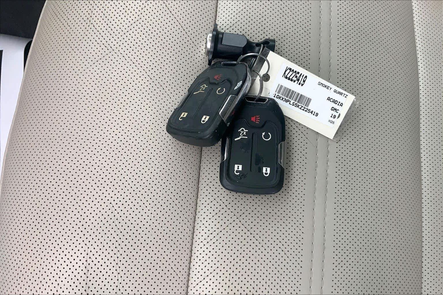 Used 2019 GMC Acadia Denali FWD image 14