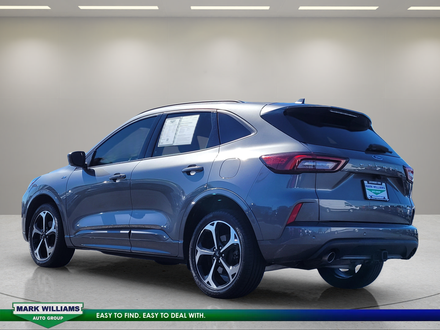 Certified 2023 Ford Escape ST-Line Select w/ Tech Pack #2 AWD/4WD image 6