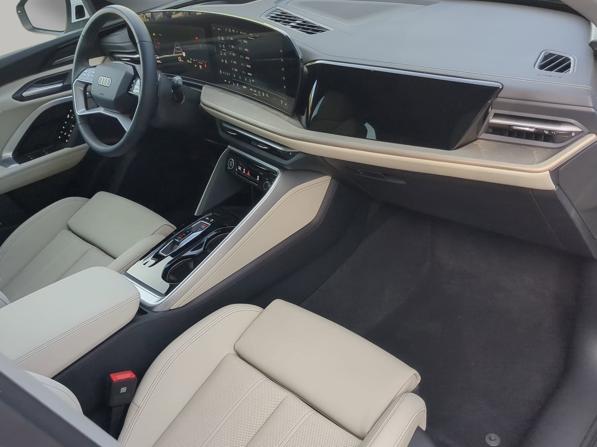Used 2025 Audi Q5 Premium Plus AWD/4WD image 49