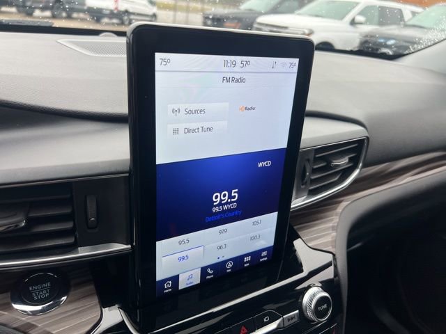 Certified 2022 Ford Explorer Limited w/ Limited Technology Package image 12