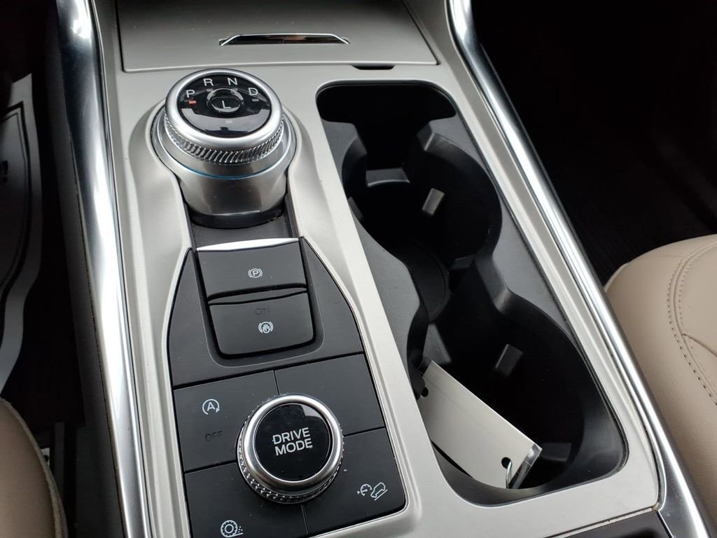 Certified 2023 Ford Explorer XLT w/ Equipment Group 202A image 24