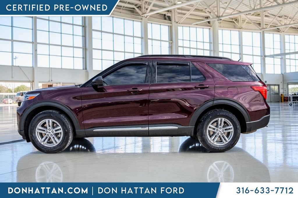 Certified 2022 Ford Explorer XLT w/ Class IV Trailer Tow Package AWD/4WD image 2