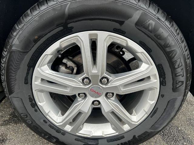 Used 2024 GMC Terrain SLE AWD/4WD image 14