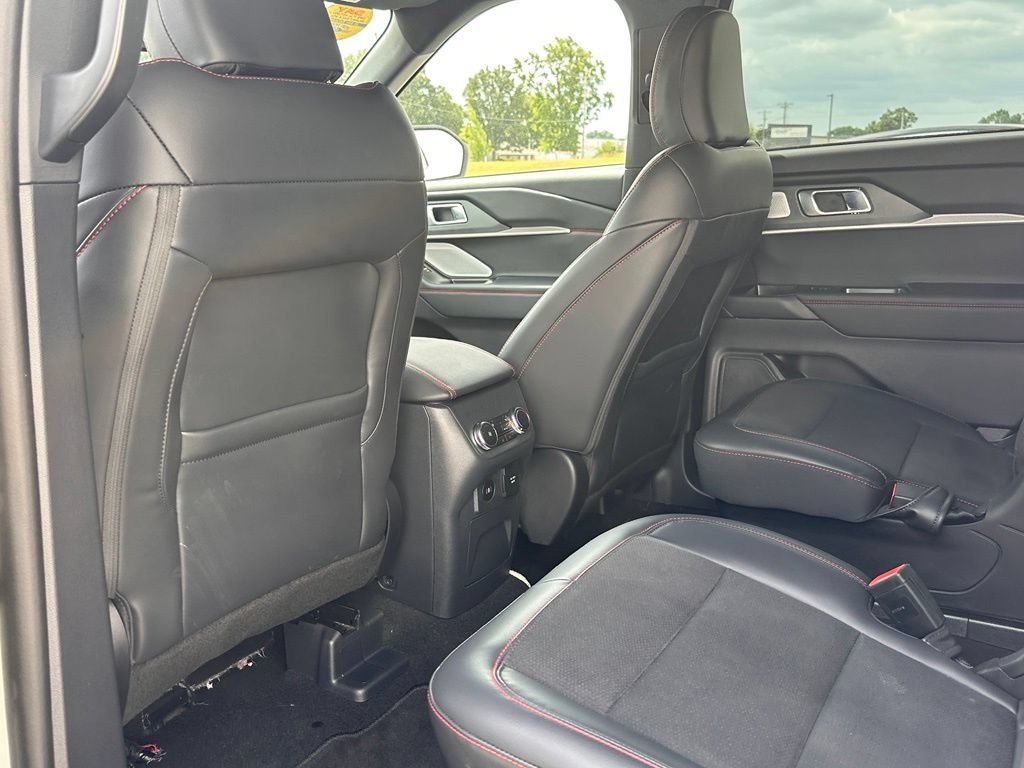Certified 2025 Ford Explorer ST w/ Sun And Sound Package AWD/4WD image 14