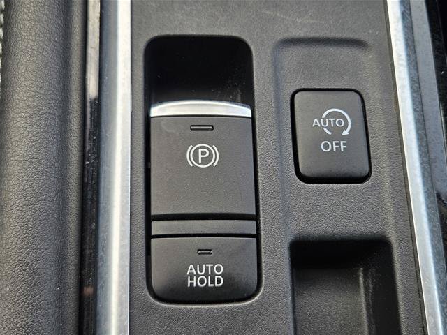 Used 2024 Nissan Pathfinder SV FWD image 23