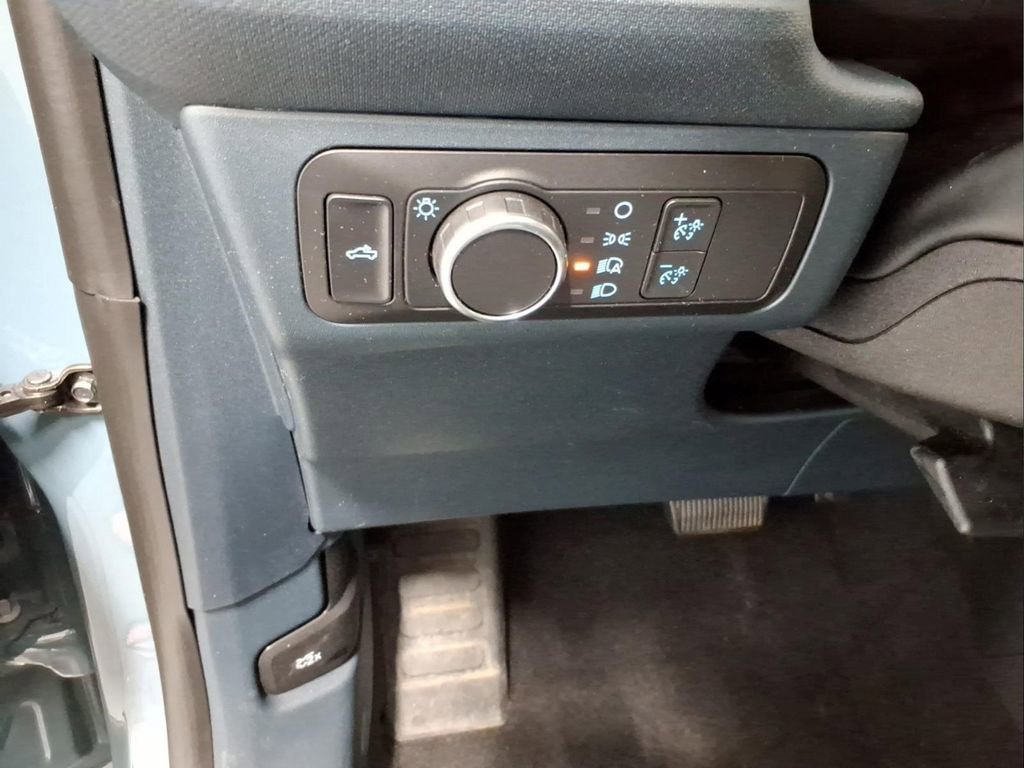 Certified 2022 Ford Maverick XLT FWD image 14