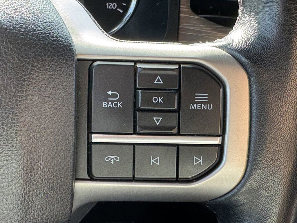 Certified 2024 Ford Expedition Limited image 17