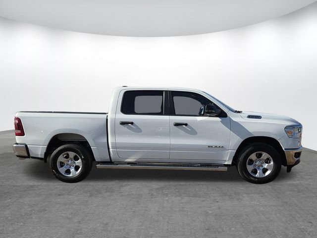 Used 2023 RAM 1500 Lone Star AWD/4WD image 3