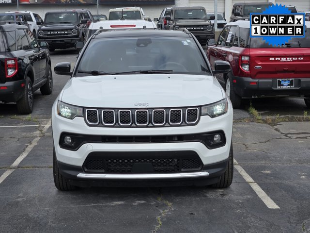 Used 2024 Jeep Compass Limited AWD/4WD image 2