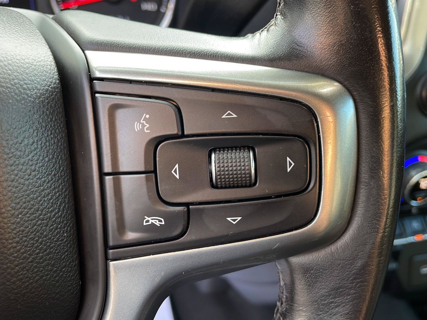Used 2020 Chevrolet Silverado 1500 RST w/ All-Star Edition AWD/4WD image 16