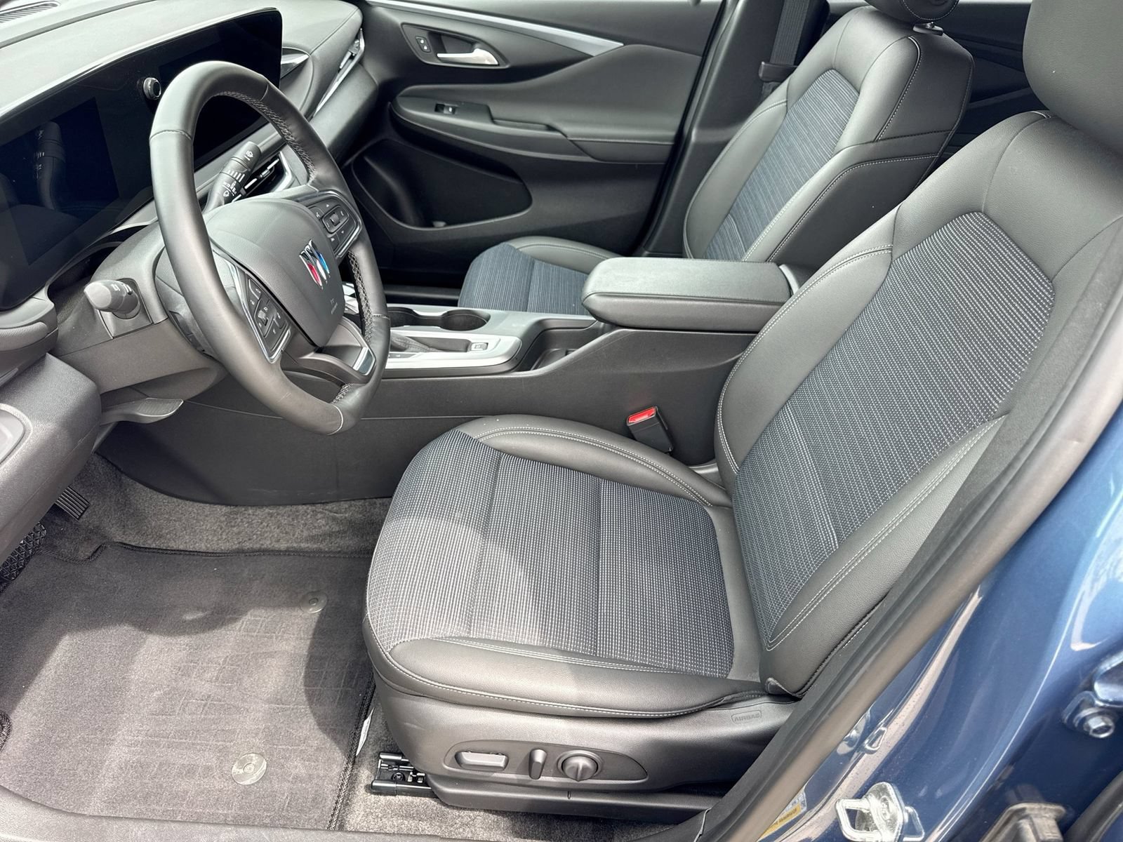 Used 2024 Buick Envista Preferred w/ Convenience I Package FWD image 19