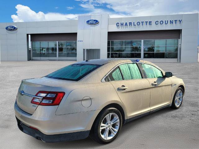 Certified 2017 Ford Taurus SE image 5