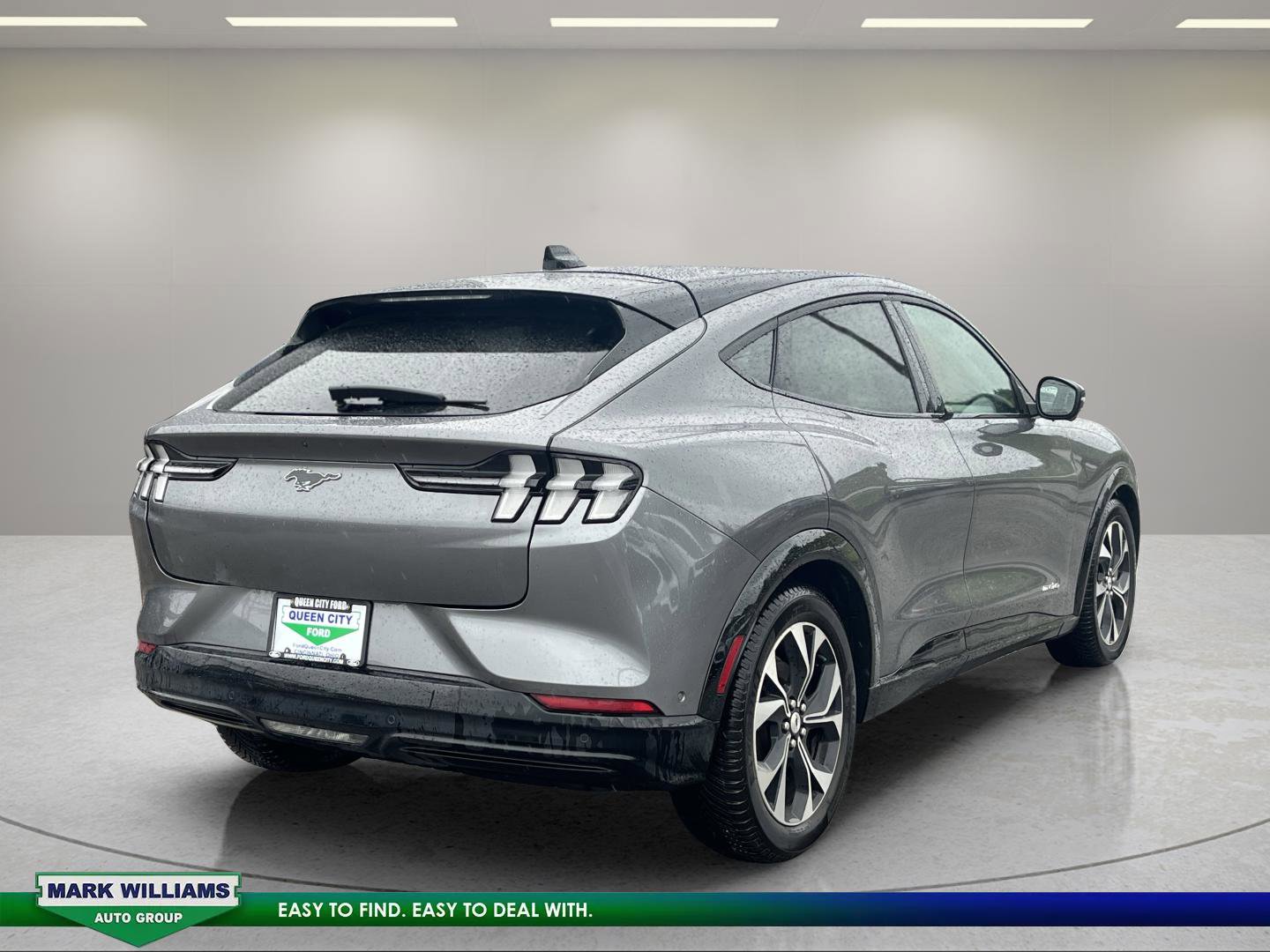 Certified 2021 Ford Mustang Mach-E Premium AWD/4WD image 3