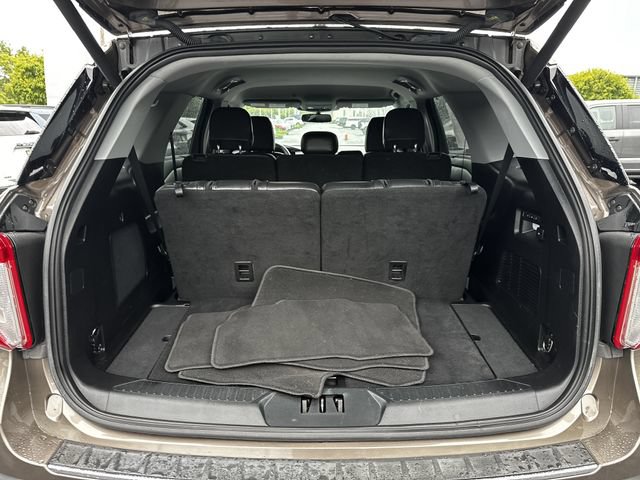 Certified 2021 Ford Explorer Limited w/ Equipment Group 301A AWD/4WD image 43