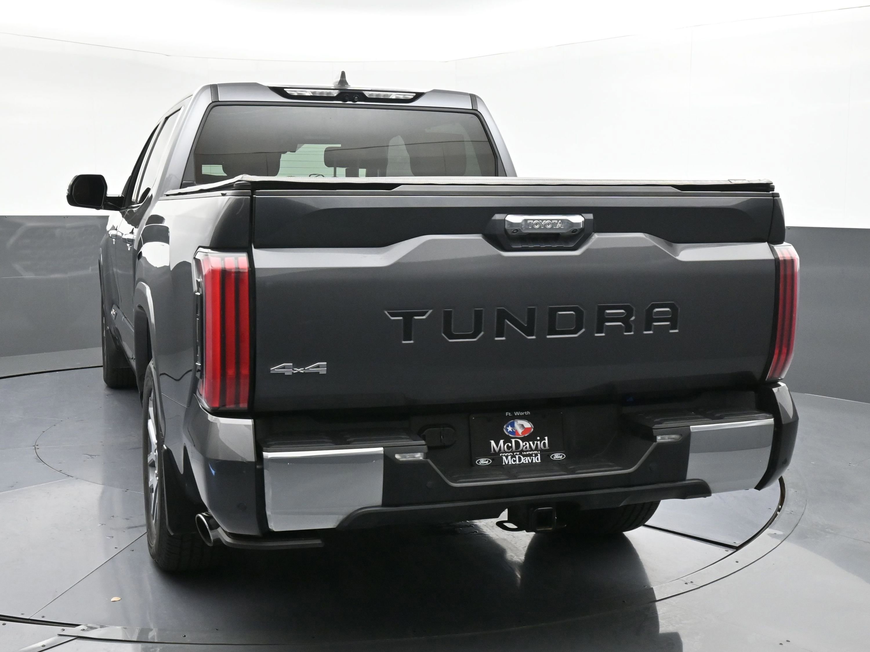 Used 2024 Toyota Tundra 1794 Edition image 9