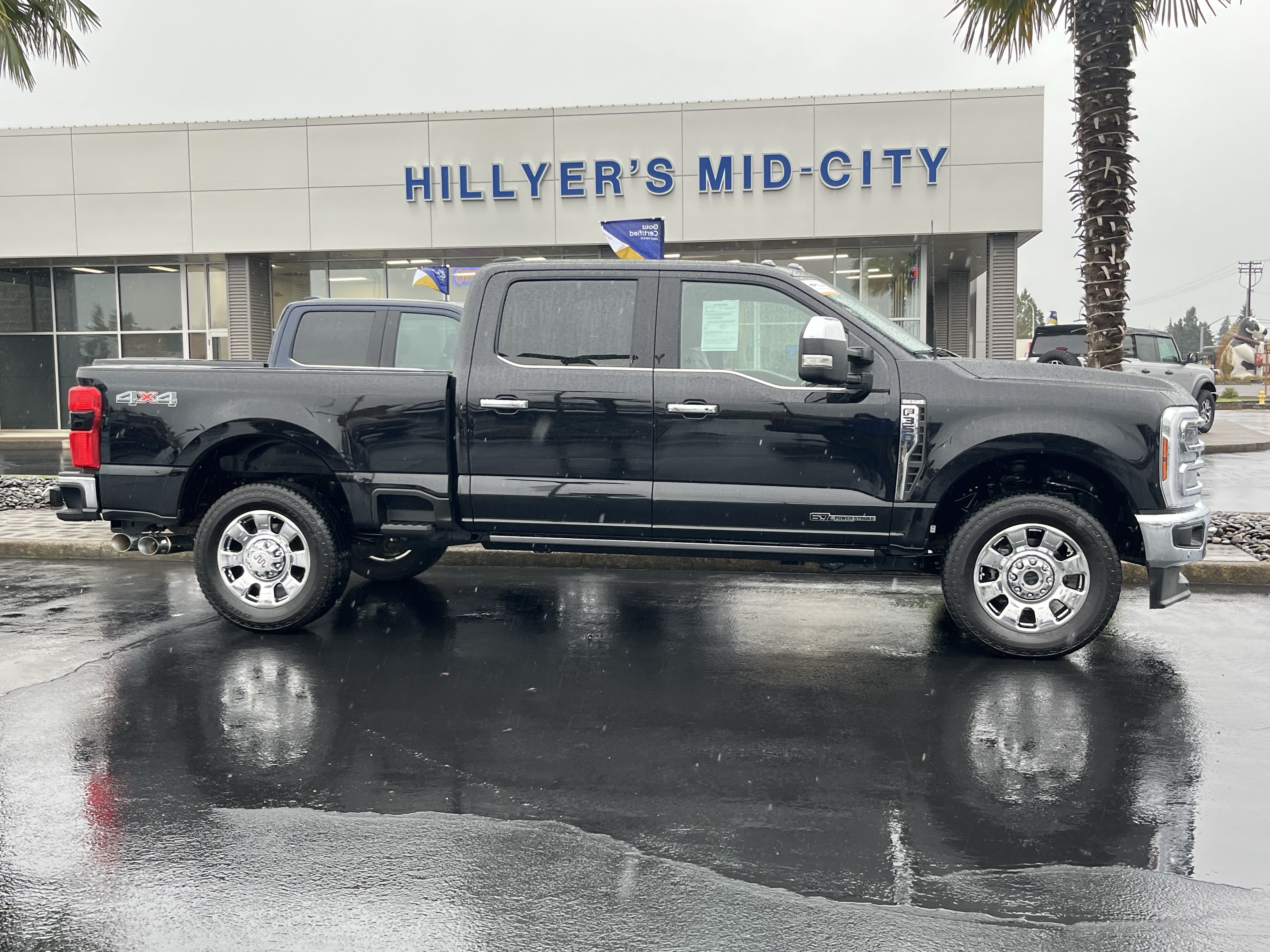 Certified 2024 Ford F350 King Ranch AWD/4WD image 2