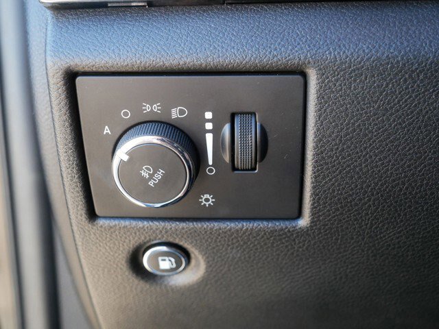 Used 2020 Jeep Grand Cherokee Limited w/ Trailer Tow Group IV AWD/4WD image 24