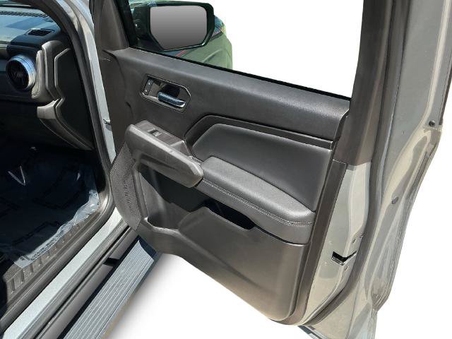 Used 2024 Chevrolet Colorado LT w/ LT Convenience Package RWD image 25