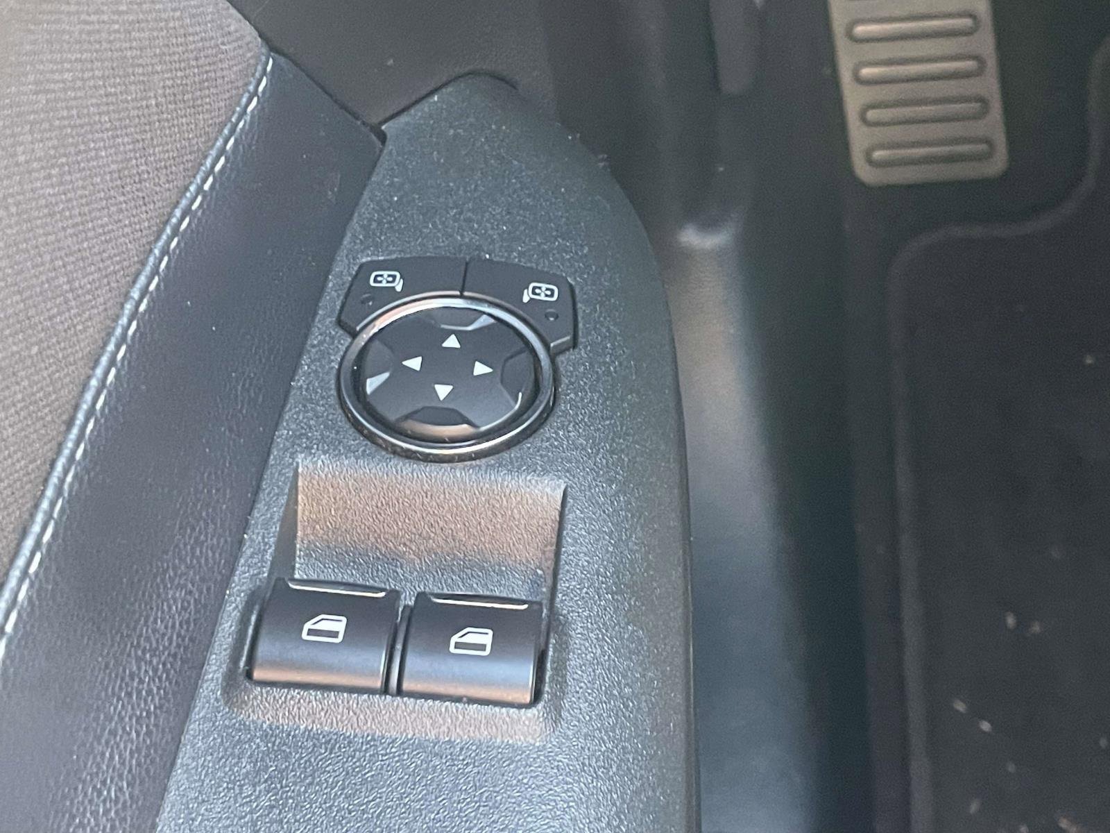 Certified 2019 Ford Mustang GT w/ Equipment Group 301A image 25