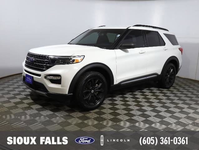 Certified 2020 Ford Explorer XLT w/ Equipment Group 202A image 1