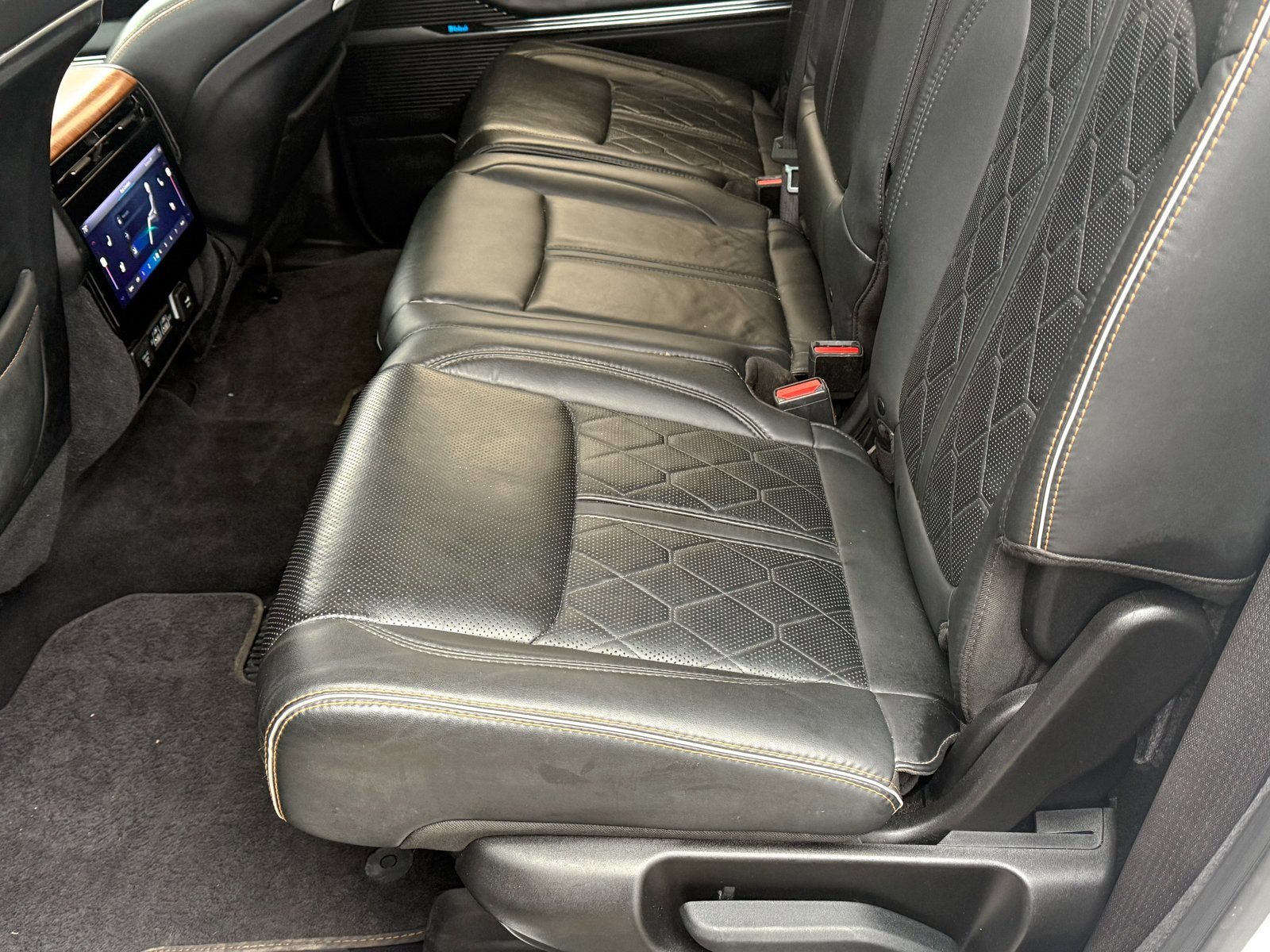 Used 2023 Jeep Grand Wagoneer Series III image 21