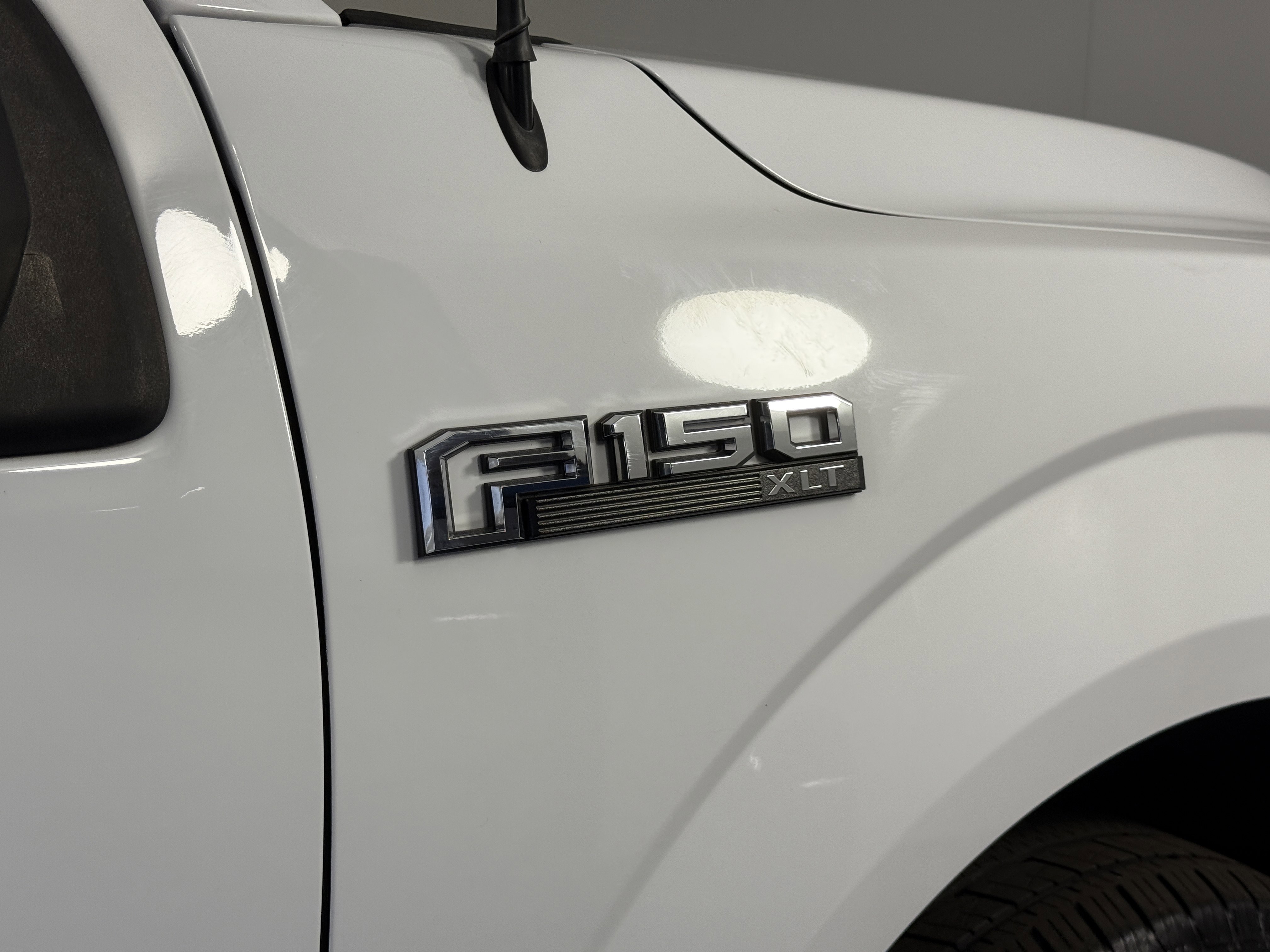 Certified 2018 Ford F150 XLT w/ Equipment Group 302A Luxury image 9